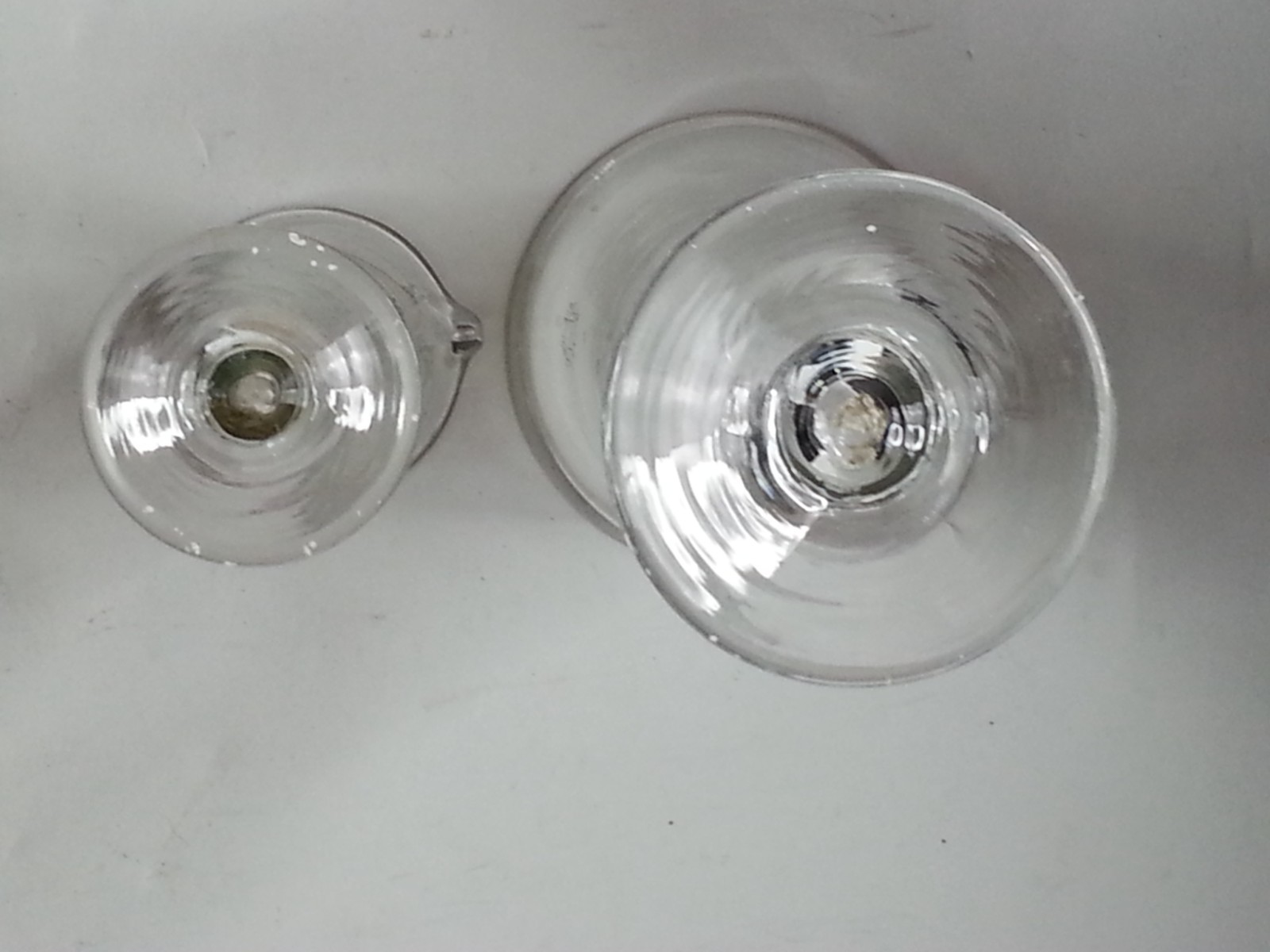 2 Piece Marisco Apothecary Clear Medical Measuring Beakers