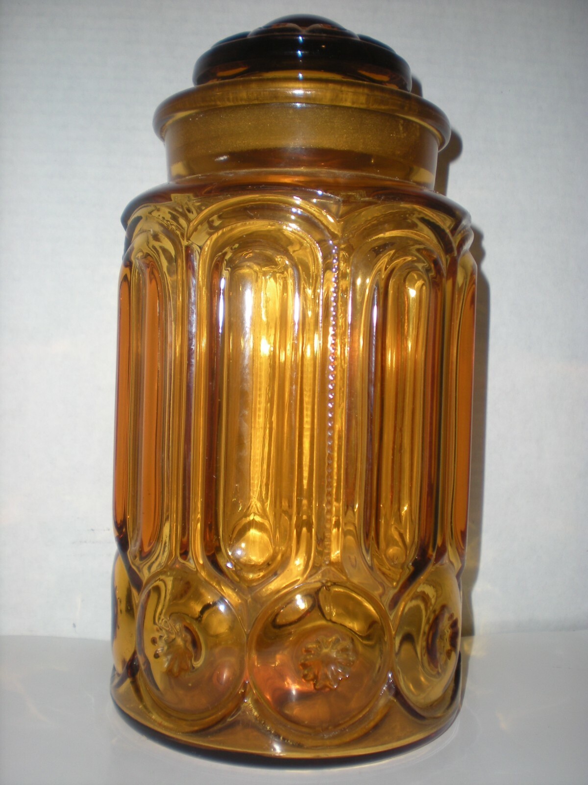 Vintage Amber Yellow Moon & Star Glass Canister Apothecary Jar 11.5″ LE Smith