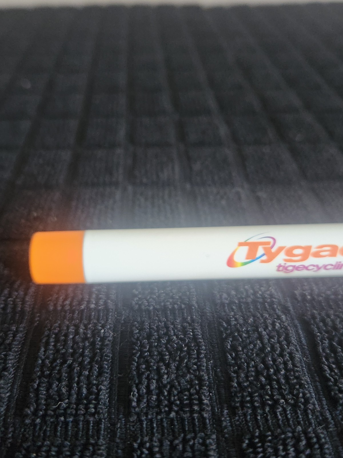 Pharmaceutical Advertising Tygacil Tigecycline IV Pocket Flashlight• Not Working