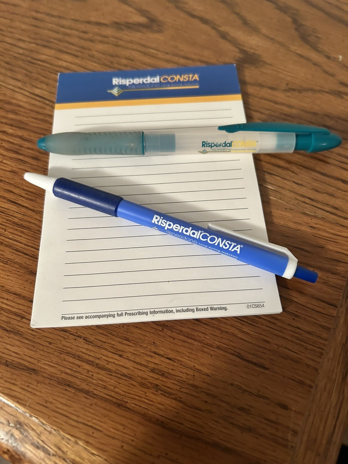 RISPERDAL CONSTA Collectible 2 pens and stick note pad