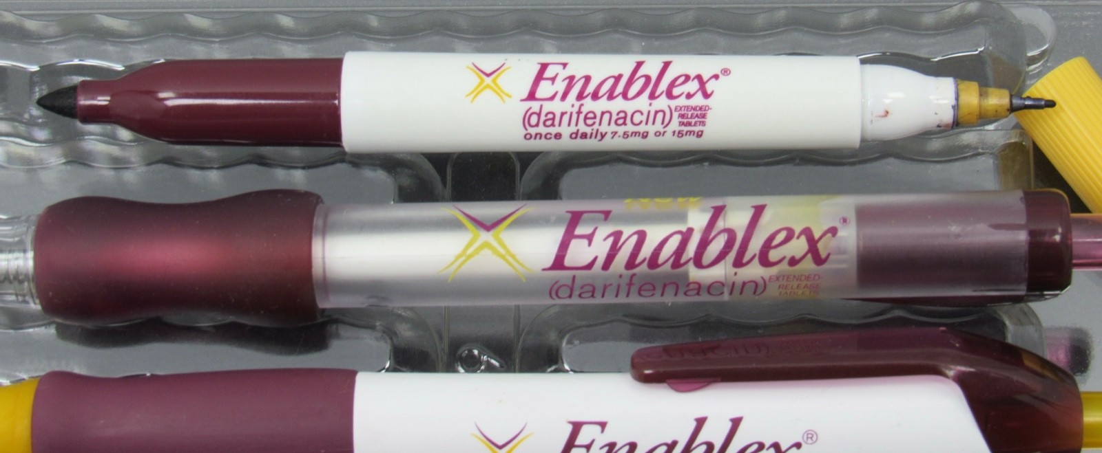 Lot of 4 Enablex PENS Drug Rep Pharmaceutical Promo Medical Advertising 1 Marker