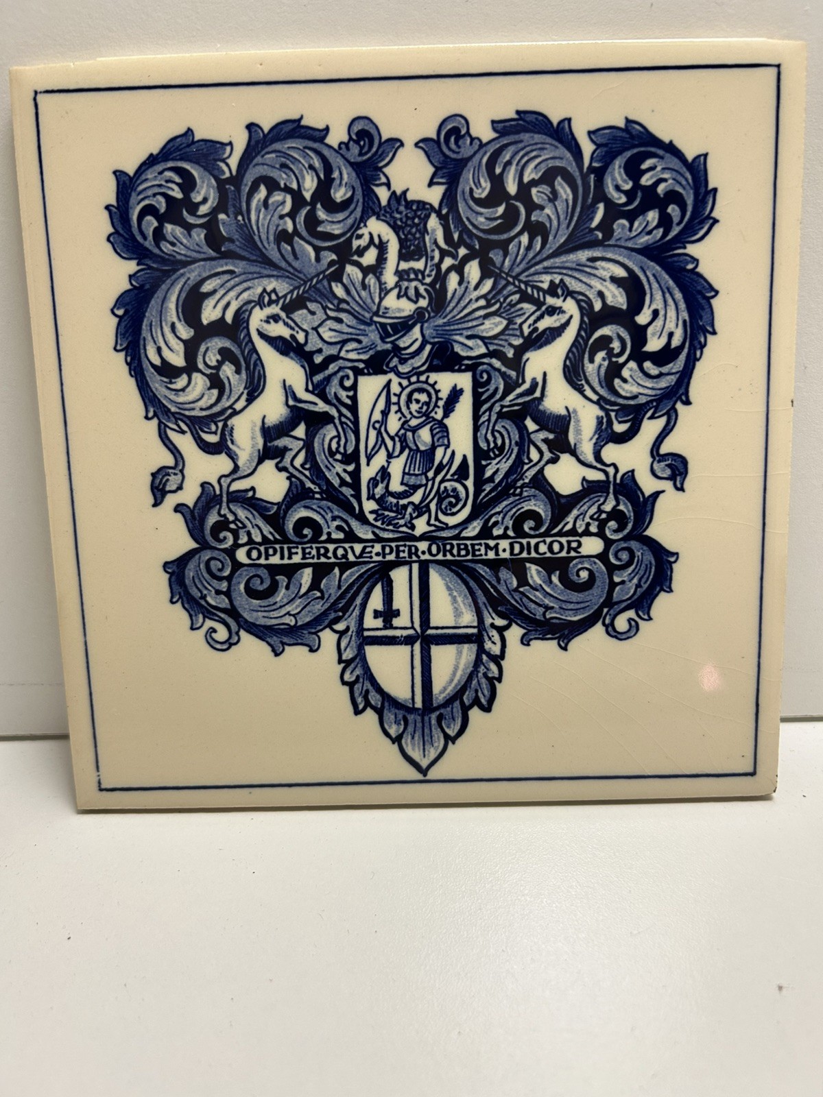 VTG English BRITISH Pharmacy SOCIETY OF APOTHECARIES Pill TILE w/ CREST Box Foam