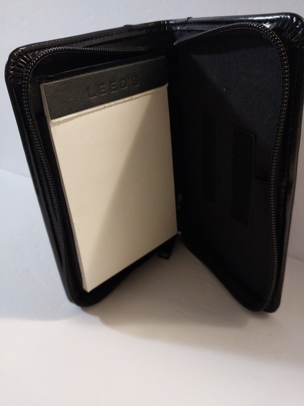 Levaquin Pharmaceutical Advertising Zippered Organizer Business Card Portfolio
