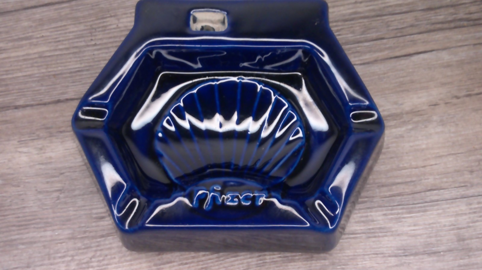vintage Pfizer advertising ccolbalt blue ash tray Hexagonal sea shell design