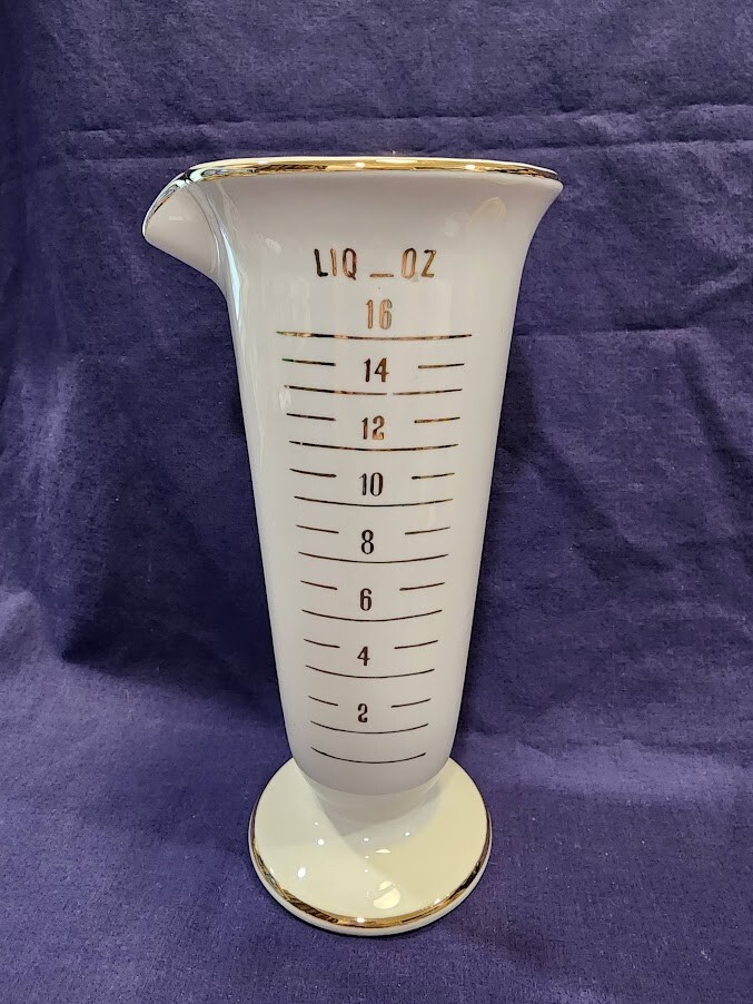 Porcelain Drugstore Pharmacy Apothecary Measuring Beaker 9”