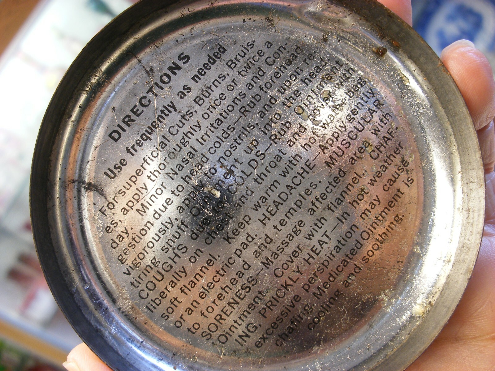 Antique Vtg Medical Dental Pharmacy – Rawleigh’s Ointment Tin