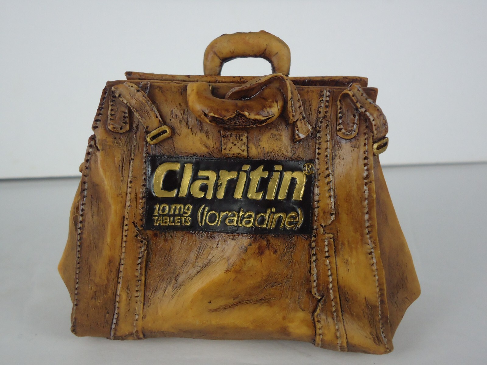 CLARITIN Medical Dr. Bag Business Card Holder Pharmaceutical Advertisement Desk