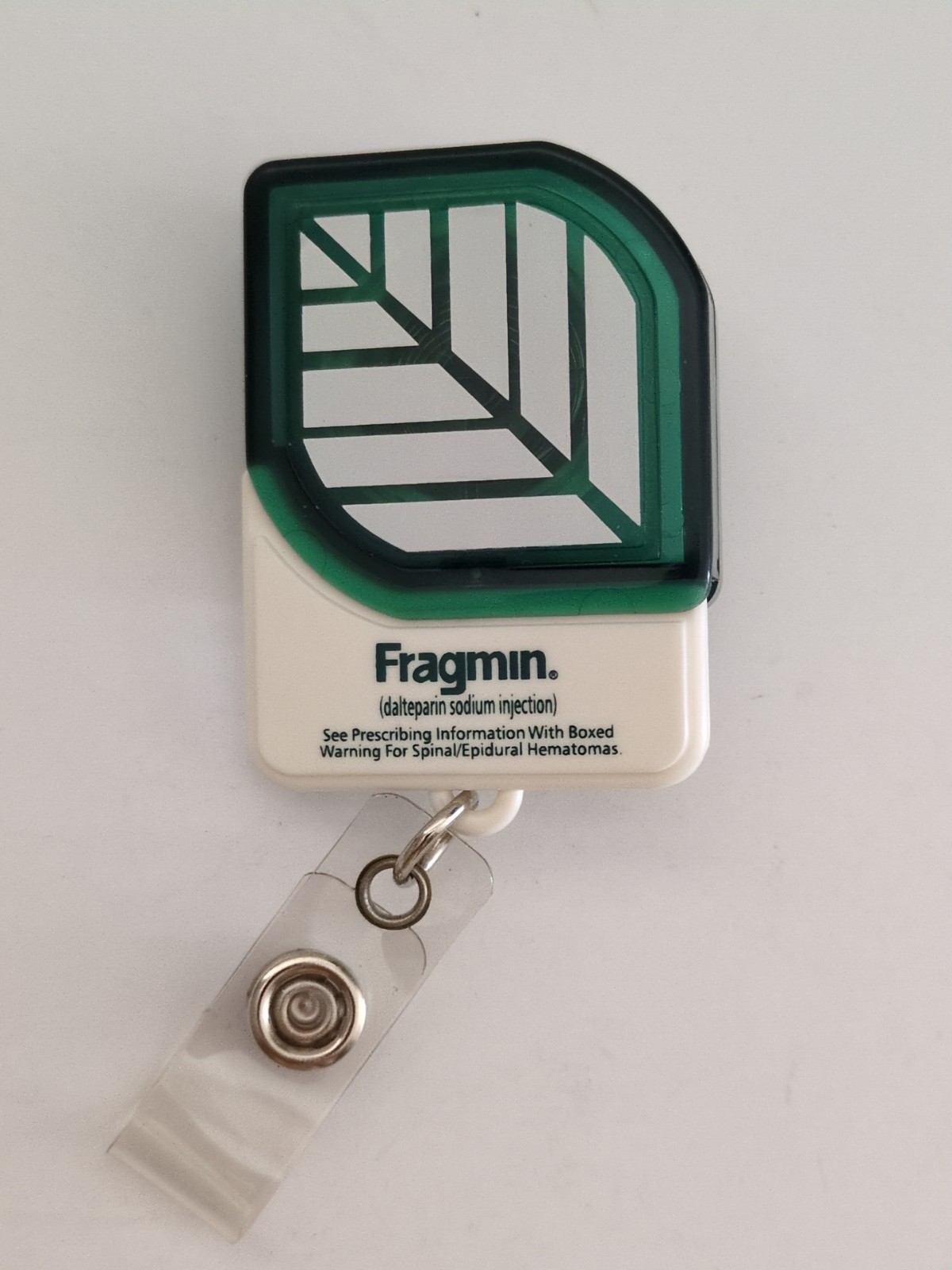Pharmaceutical Collectible Fragmin Badge Clip NEW! (s8)