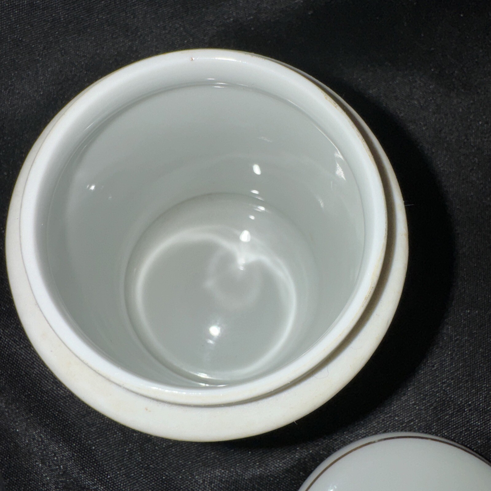 Porcelain Apothecary Jar Pulvis Gold Trim DOM Vintage Cotton