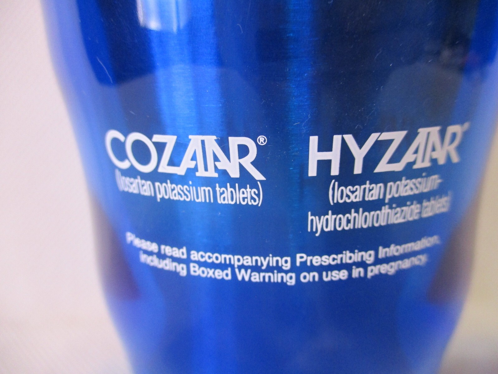 Cozaar Hyzaar Blue Coffee Travel Mug Pharmaceutical Drug Rep Promo Advertisement