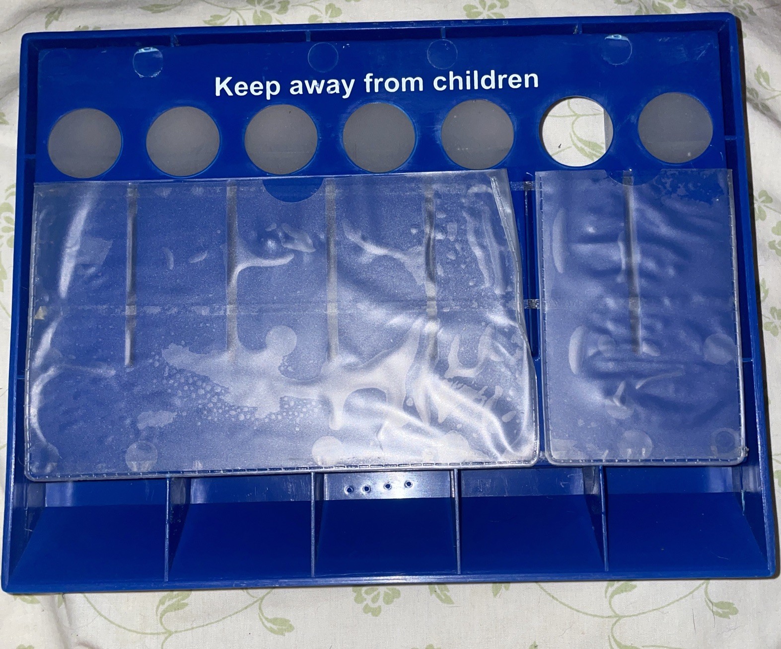 Seroquel Pharmaceutical Drug Rep 7-Day Pill Organizer Holder Missing Monday