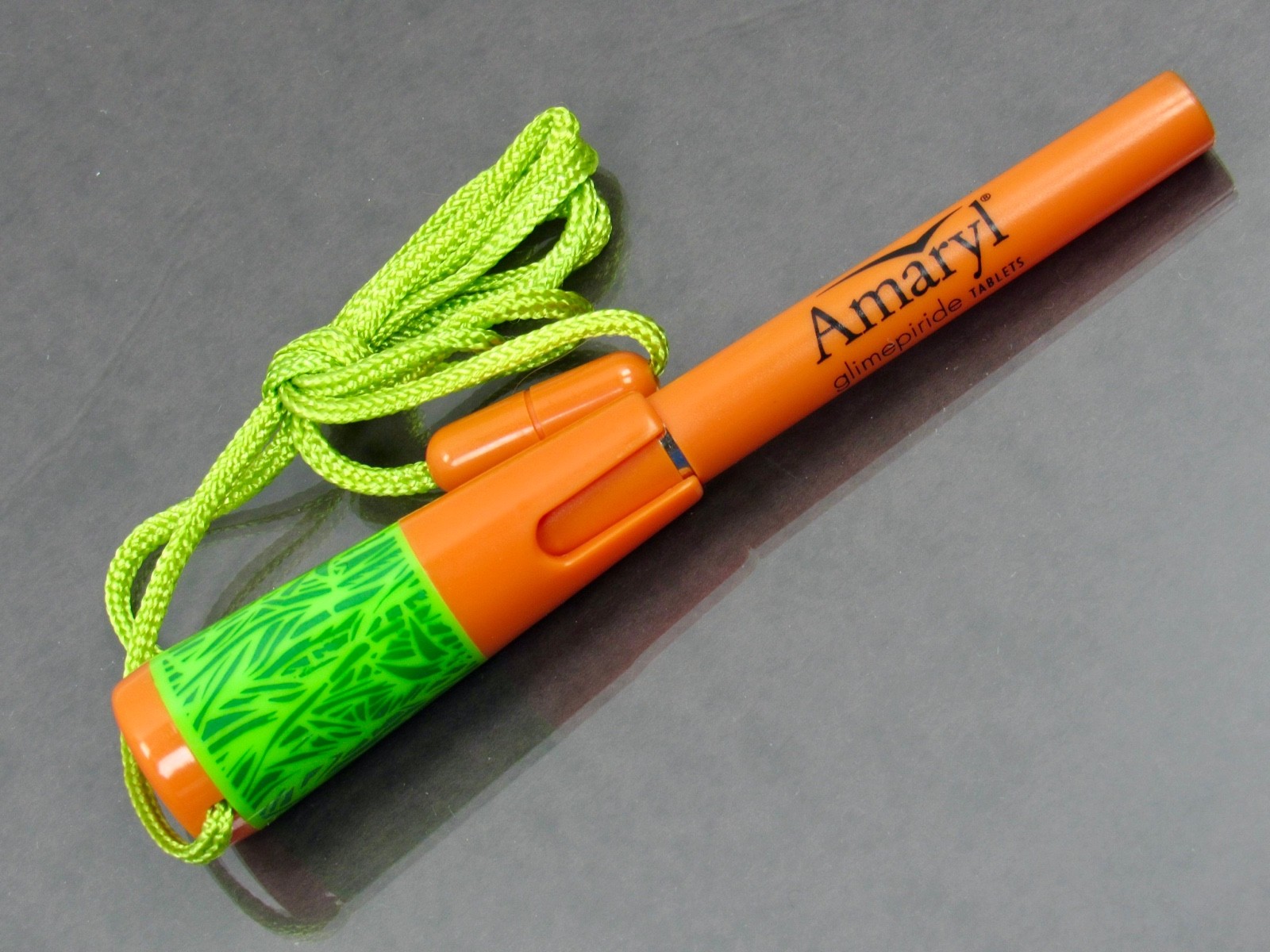 Amaryl PEN Drug Rep Pharmaceutical Promo Medical Advertising Capped Lanyard Pen