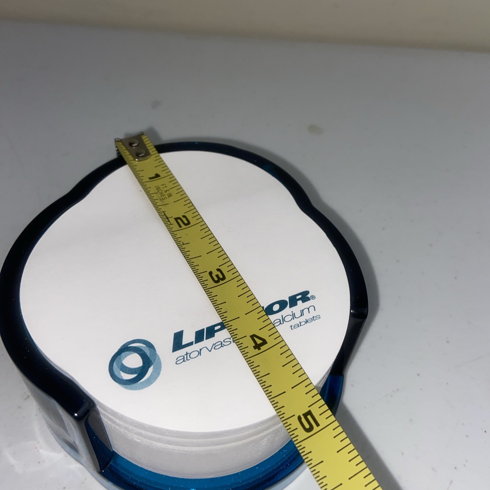 LIPITOR Drug RepAdvertising Sticky Note Pad Blue Acrylic Holder Pharmacy 2004