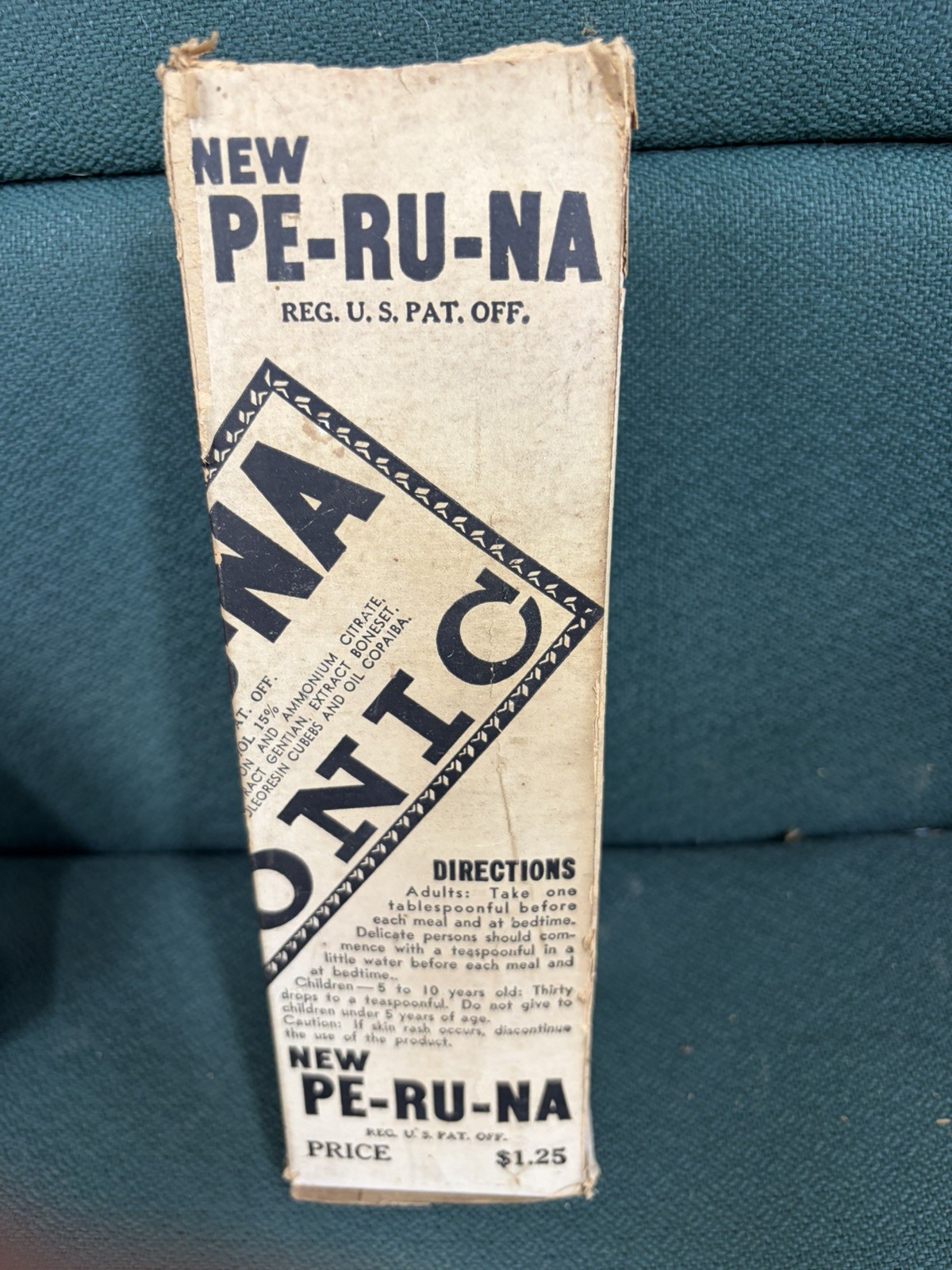 **RARE**1950’s Pe-Ru-Na Iron Tonic Chicago Ill 8 5/8 ” CLEAR Medicine bottle**