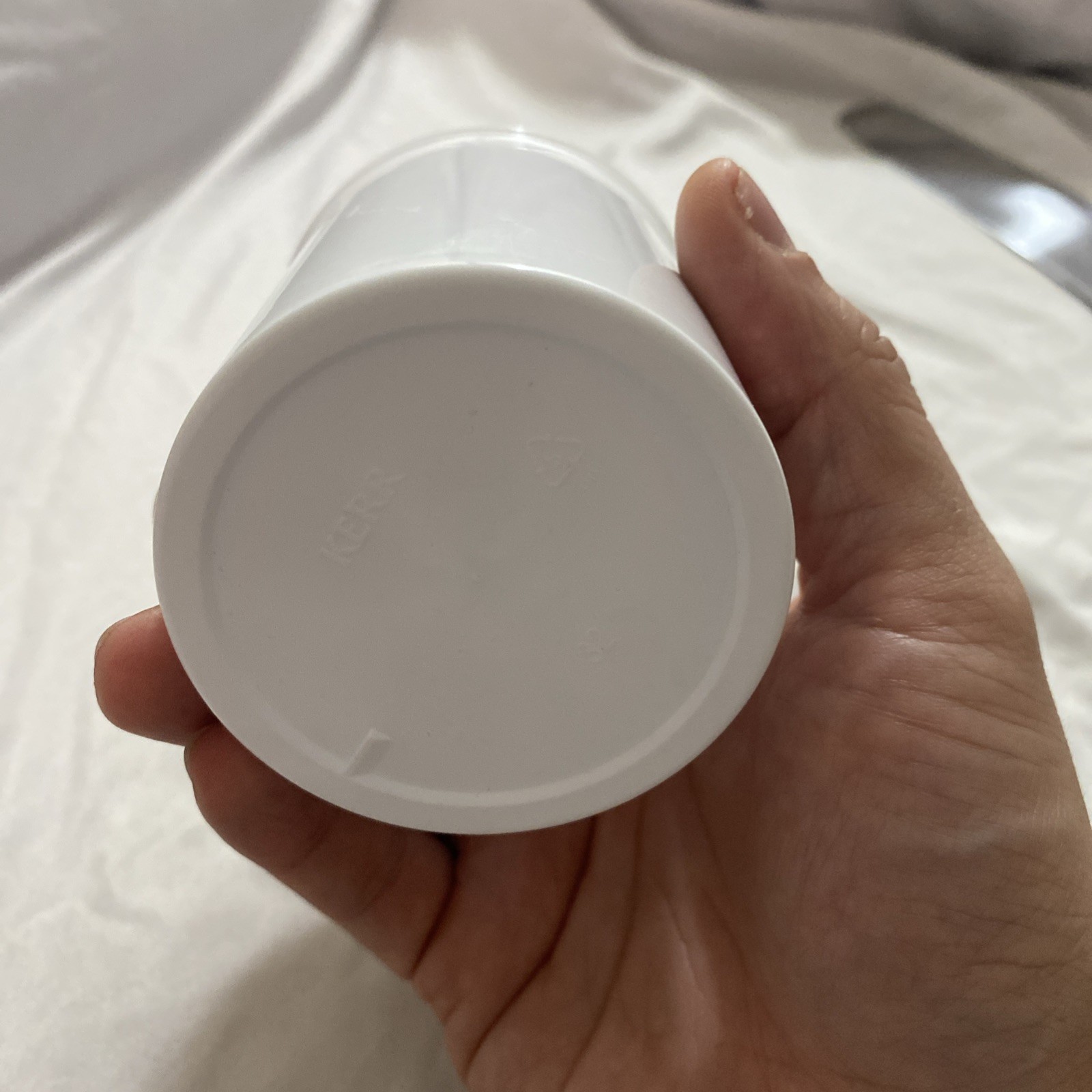 BERRY 8 Oz Plastic Ointment Jars White Plastic With Caps New Never Used