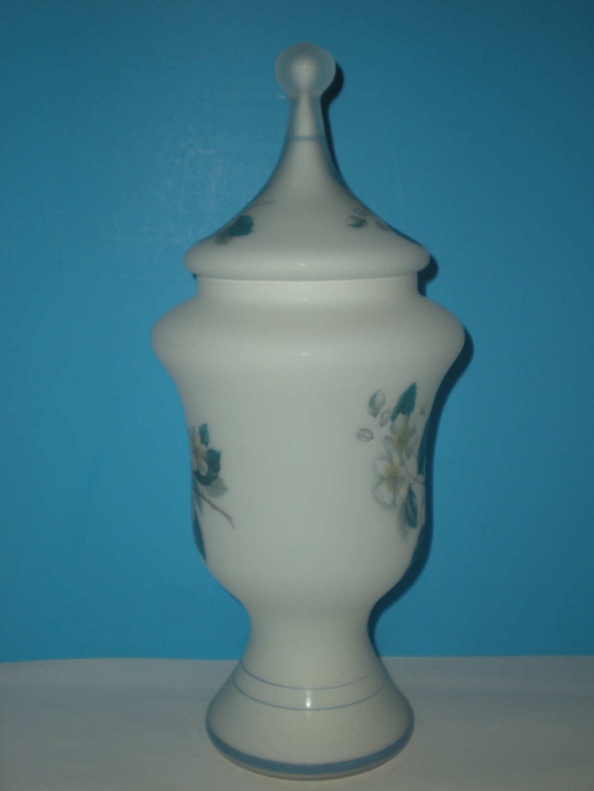 13″ Apothecary Jar Canister Circus Tent Lid vtg Candy container Blue Floral