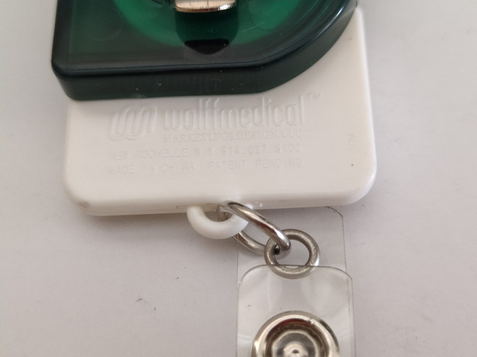 Pharmaceutical Collectible Fragmin Badge Clip NEW! (s8)
