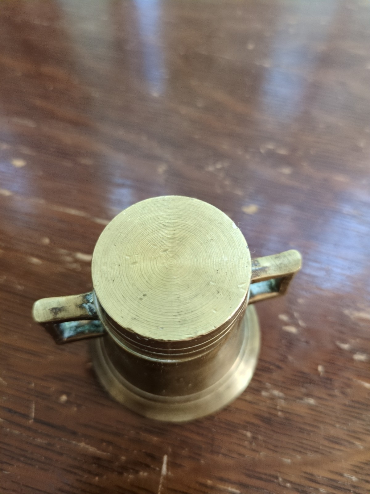 Vintage Brass Small Miniature Double Handled Mortar & Pestle (Bin 20)