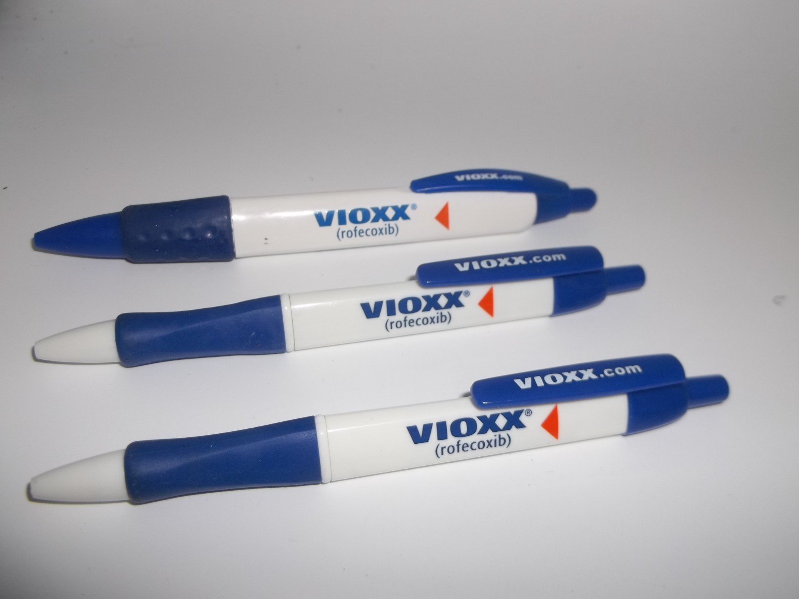 Lot of 3 Vioxx Pharmaceutical Promo Pens – Discontinued Drug Rep Marketing