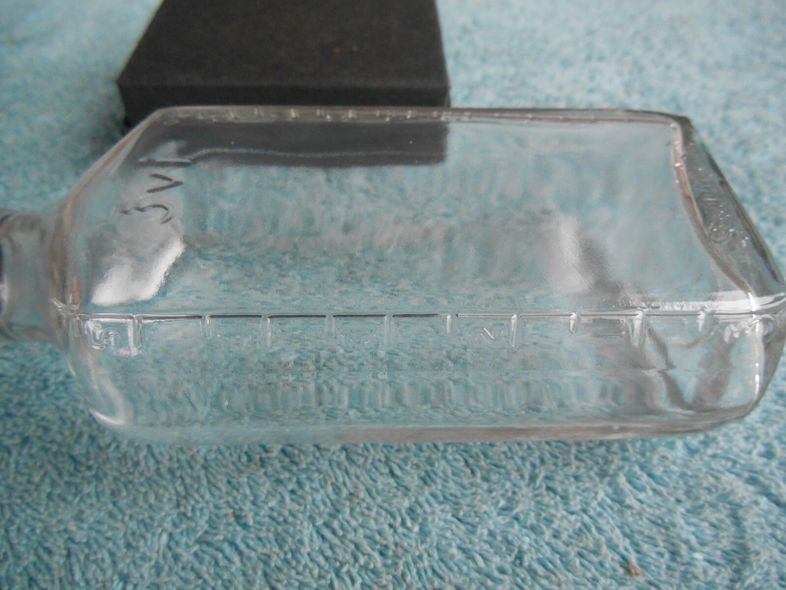 VINTAGE DURAGLAS APOTHECARY Glass Bottle 5-3/4″ Tall