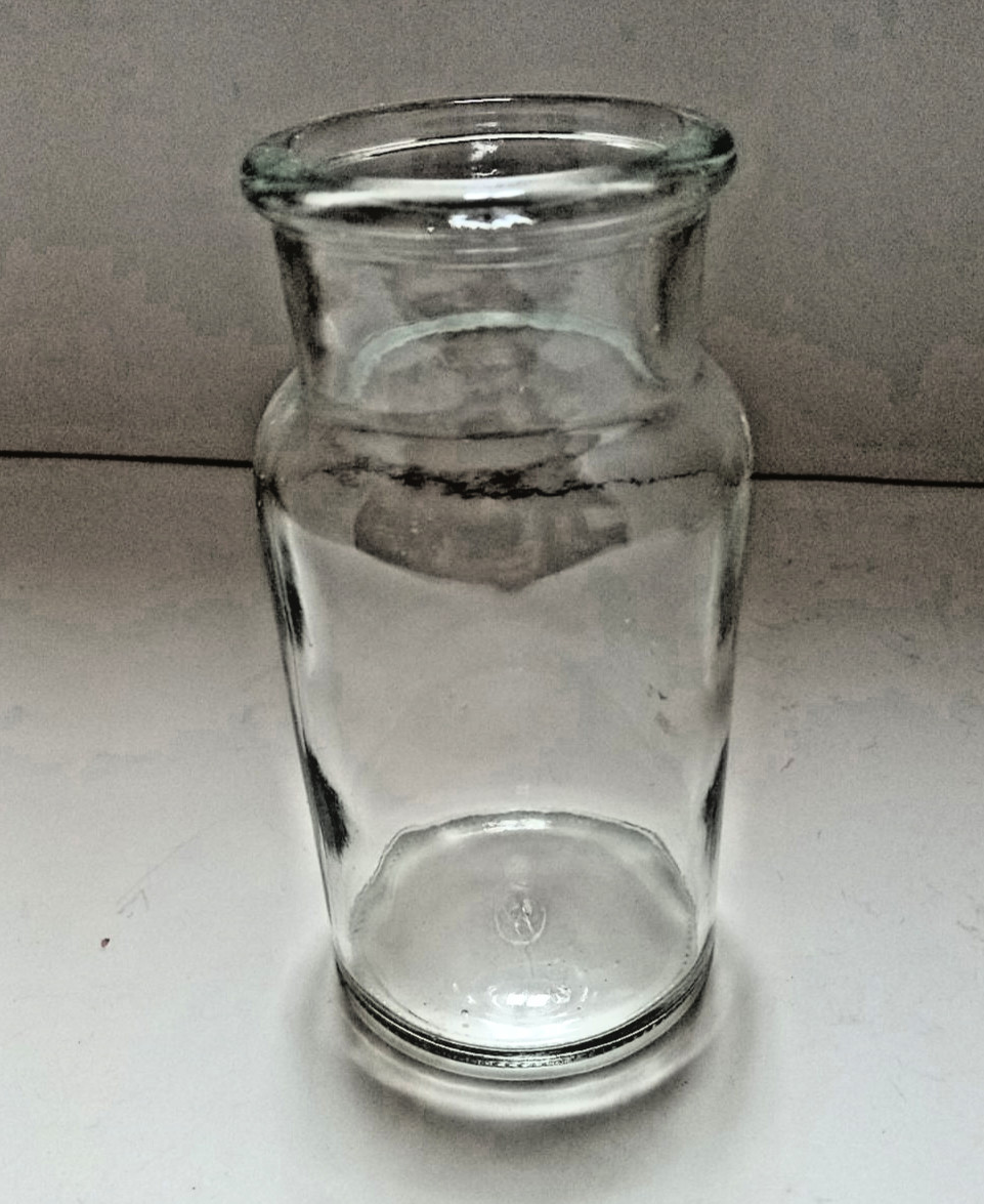 T.C.W. Co Wheaton Apothecary Bottle/Jar Vintage 4″ USA. W in Circle. 8 on base