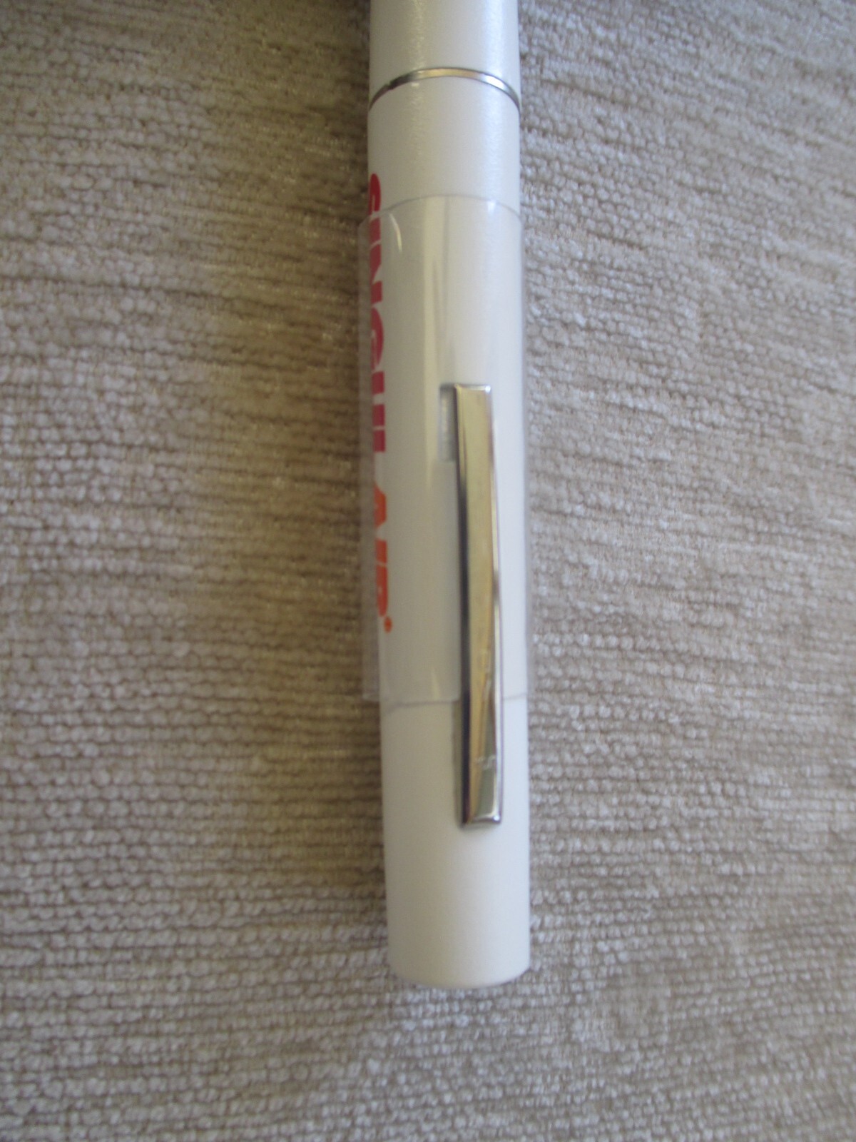 Vintage Advertising Singulair Merck Advertising Drug Rep / Pharma Otoscope Light