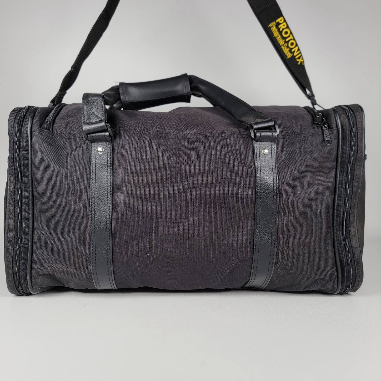 Protonix Pharmacy Drug Rep Large Duffel Travel Bag Luggage Multi Compartment