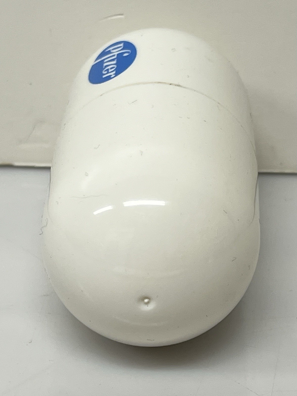 Pfizer Celebrex Drug Rep Pharmaceutical Promo Plastic Pill Shaped Box Case
