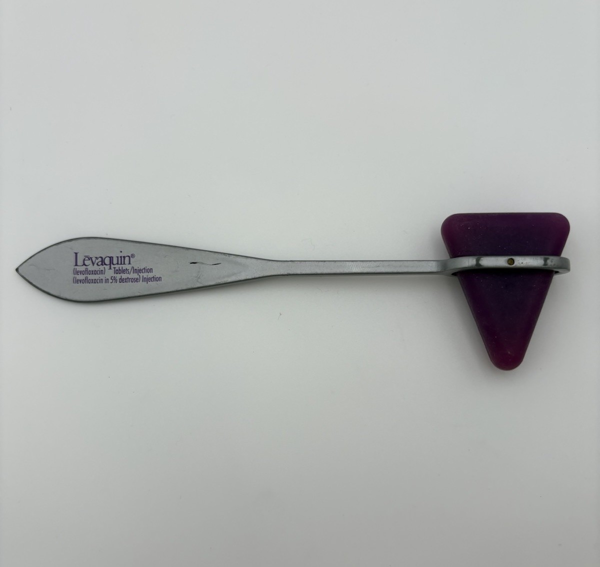 LEVAQUIN Leva-Pak PHARMACEUTICAL DRUG REP 7.5″ Percussion Hammer Reflex