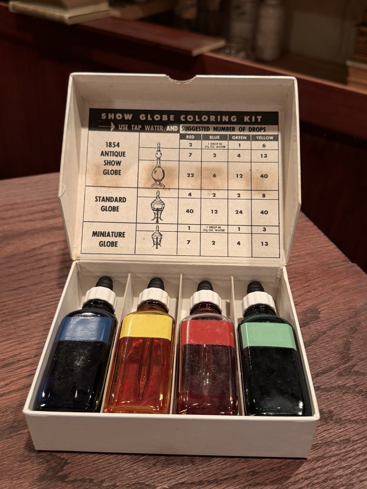 ~ RARE ~ Owen’s – Illinois Pharmacy / Apothecary Show Globe Coloring Kit