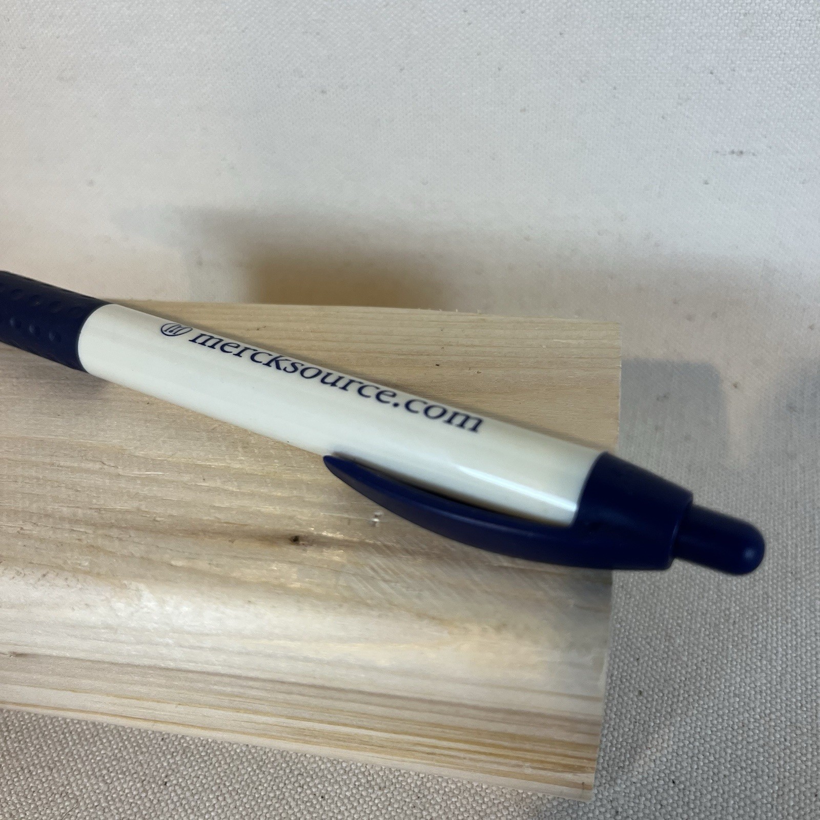 Pharmaceutical Promo Pens: Lot of 3 Working Pens Zōcor Zostavax Mercksource