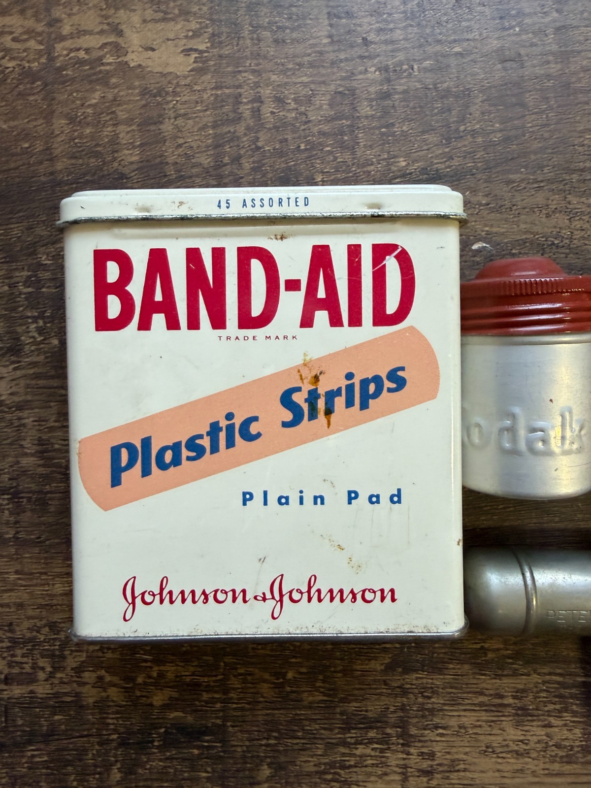 Vintage Lot of Tins MatchBook Advertising – Tums Kodak Band-Aid Ohio Blue Tip