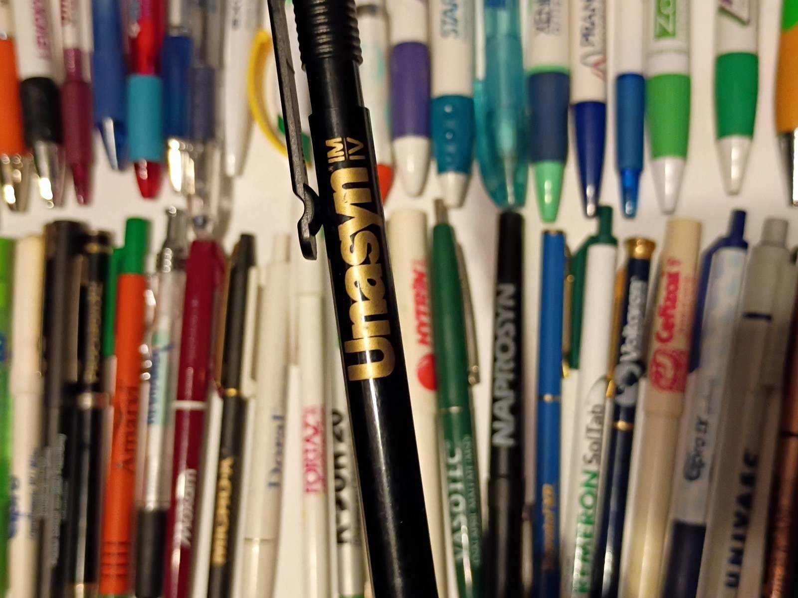 Vintage Pharmaceutical Ballpoint Pens Drug Rep Promo Lot of 68