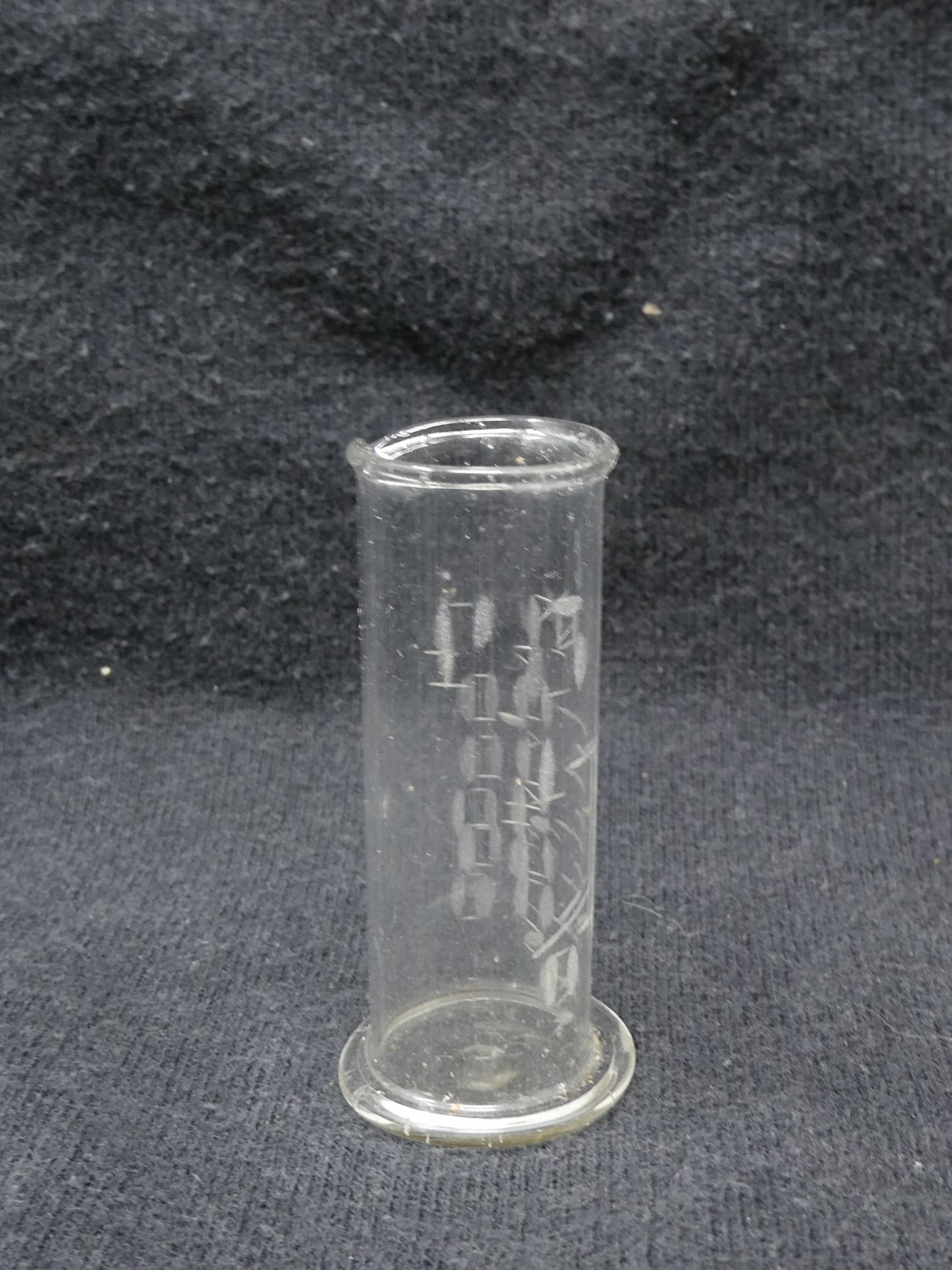 Cased Minim & Medicine Glass Measure Etched Apothecary Graduated Set
