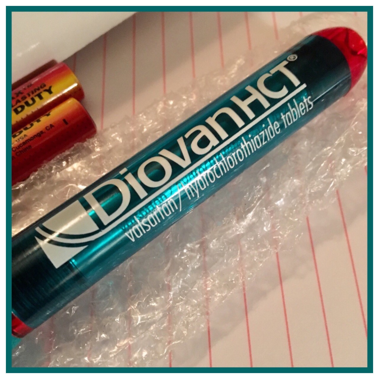 NIB Drug Rep Exam Flashlight Pen Light DIOVAN HCT TEAL Red GRIP w/ Batteries!