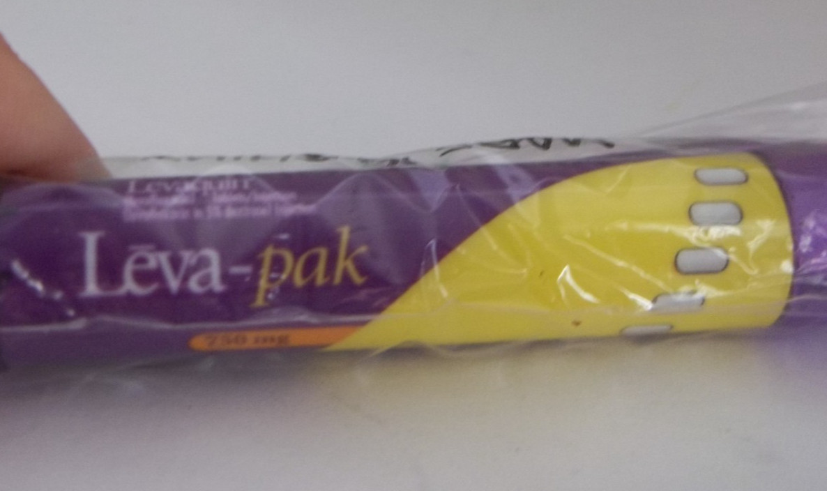 Promotional Pharma Pen NOS – Plastic Medium Weight– Levaquin Leva-pak