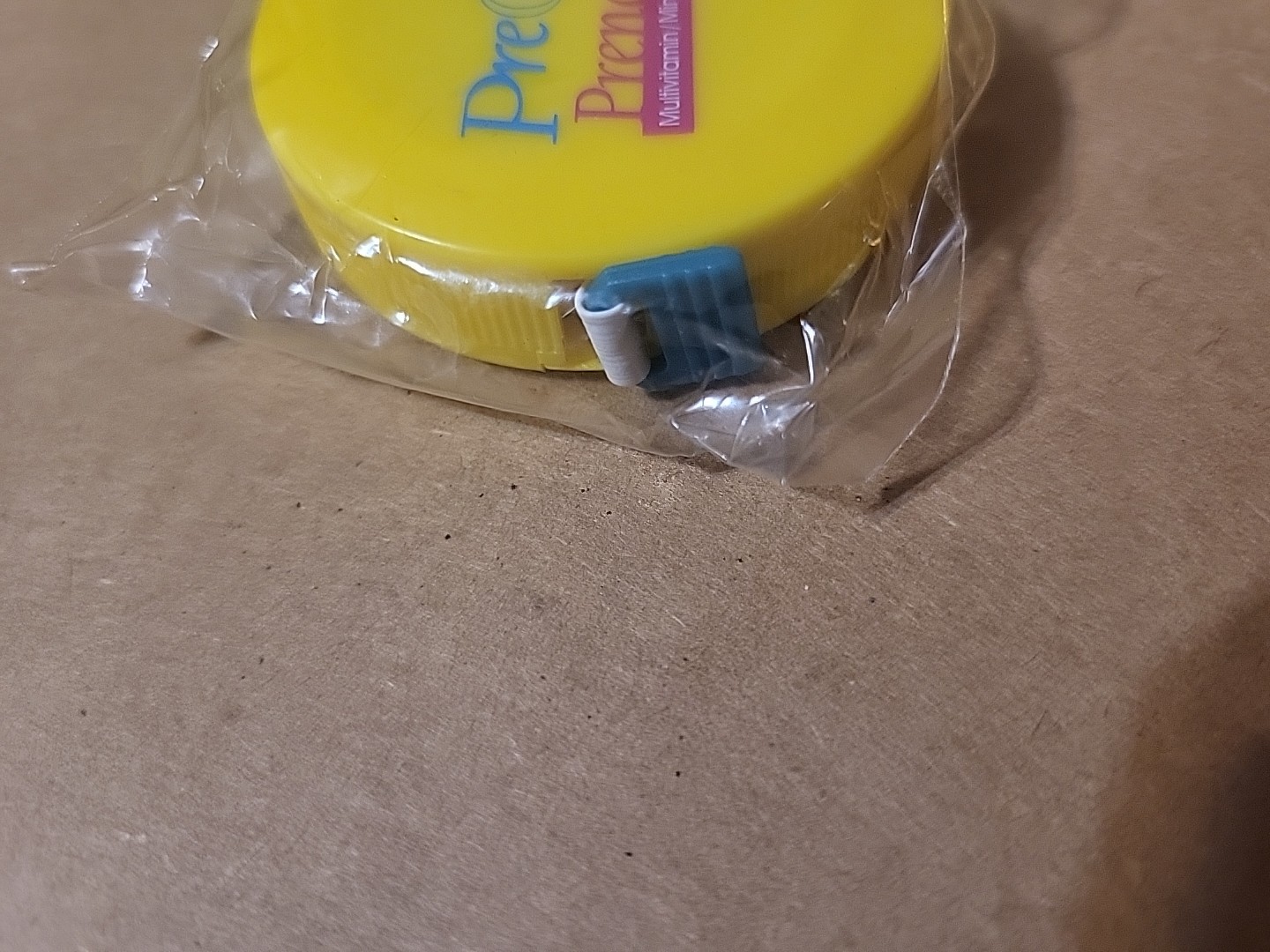 pharmaceutical drug rep collectibles tape measure precare prenatal vitamin new