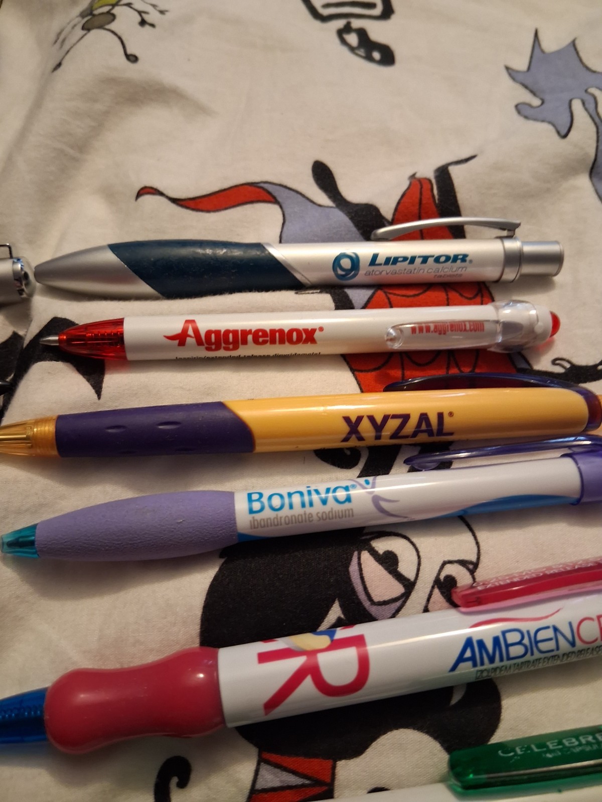 Lot 17 Pharmaceutical Rep pens Celebrex Boniva Diovan AmbienCR