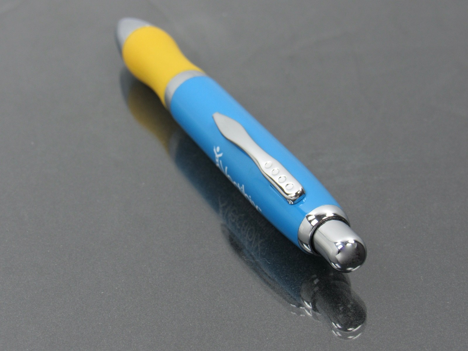 Superb Vectibix Heavy Metal PEN Drug Rep Pharmaceutical Promo Advertising Rare