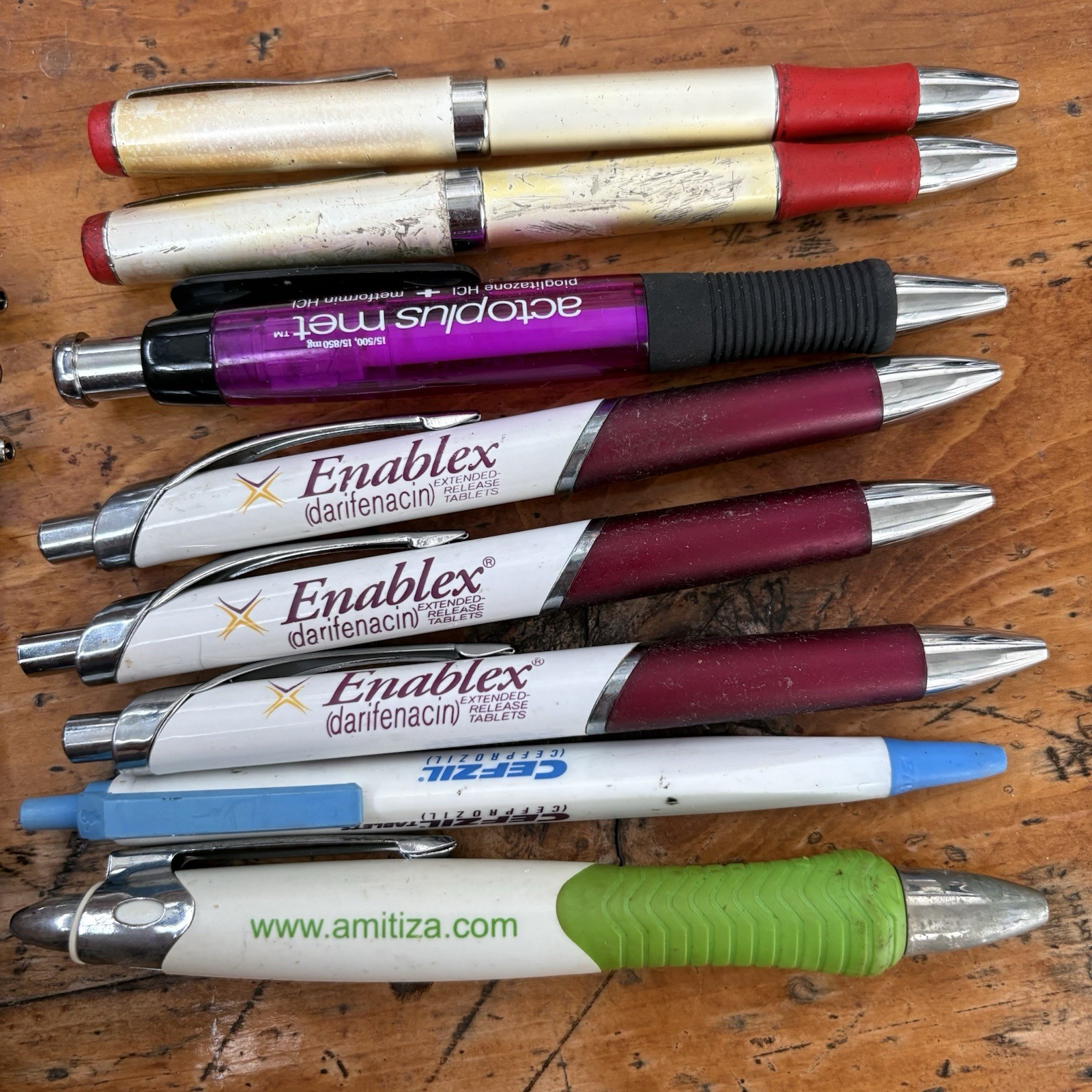 Drug Rep Pharma Pharmaceutical Logo Pen Lot of 16 Advertising Collectible Pens