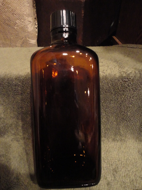 Upjohn Medicine Amber Bottle 7-7/8 in Tall vintage