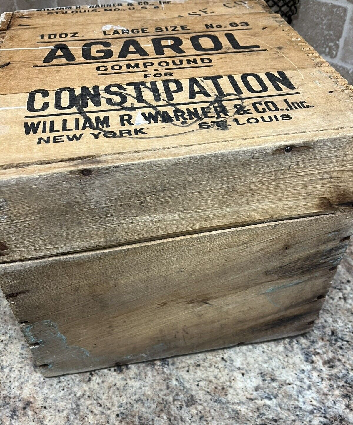 WOOD CRATE AGAROL COMPOUND FOR CONSTIPATION WILLIAM R WARNER & CO ST LOUIS (21A)