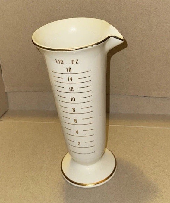 Vintage Owens Illinois Pharmacy Porcelain Measuring Cup Gold Trim 9″ Tall Beaker