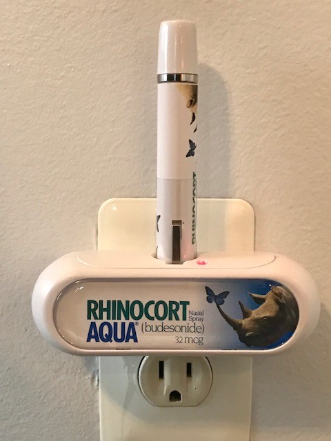 Rhinocort Aqua Rechargeable Pen Light – New in Box – Batteries included