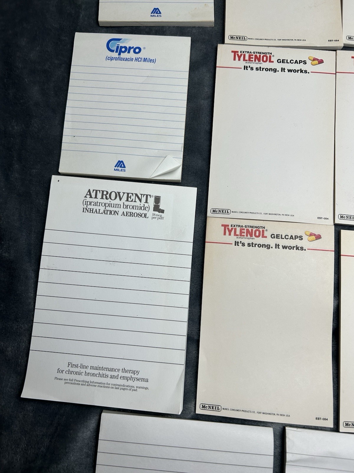 Lot of 18 Pharmaceutical Drug Memo Note Pads – Medicine – Advertising