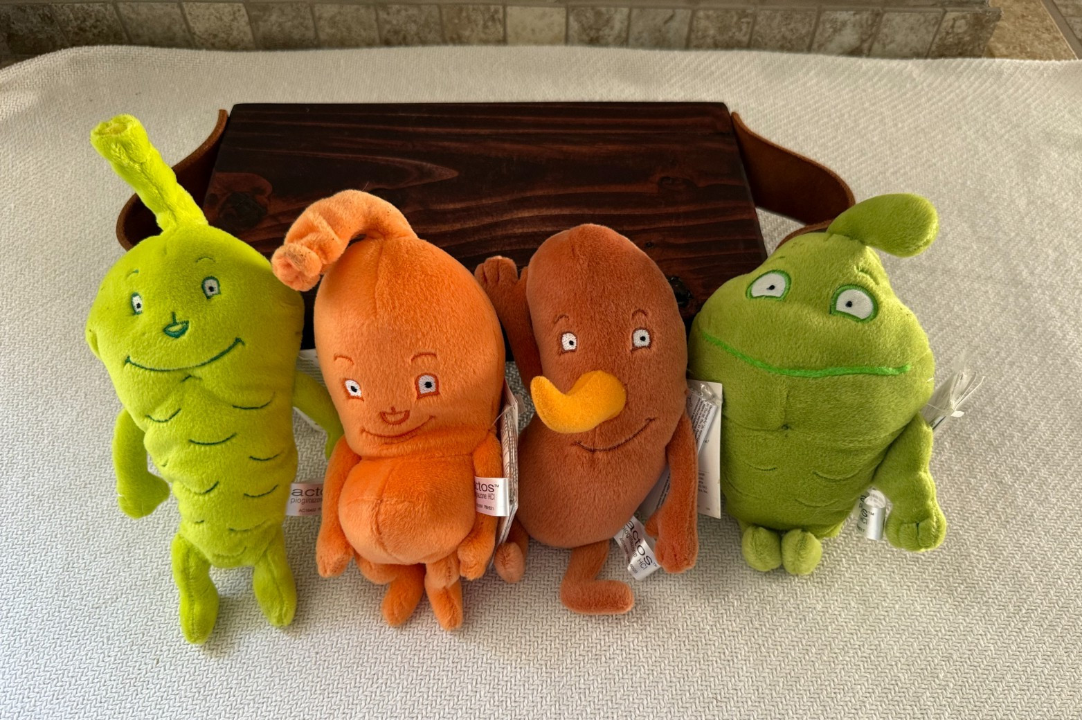 Actos Pharmaceutical Drugs Plush Advertising Drug Representative Set of 4 tags