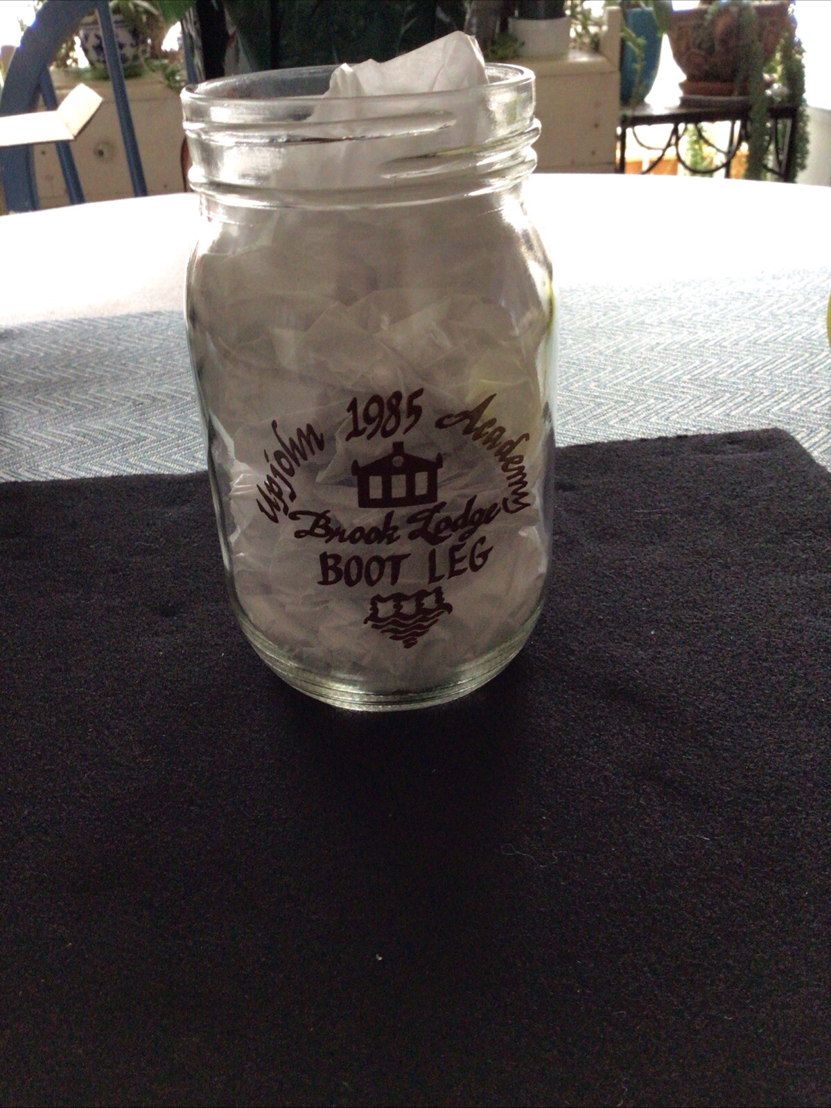 Rare Upjohn Pharmaceuticals “1985 Academy Brook Lodge Boot Leg” Mason Jar