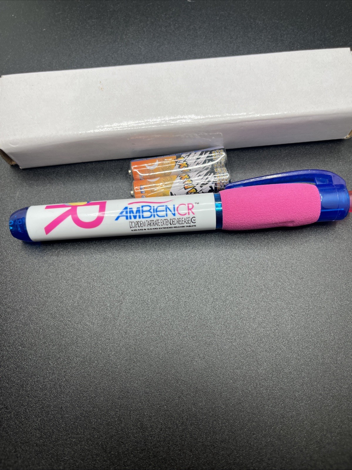 Ambien CR Light PEN Drug Rep Pharmaceutical Collectible New