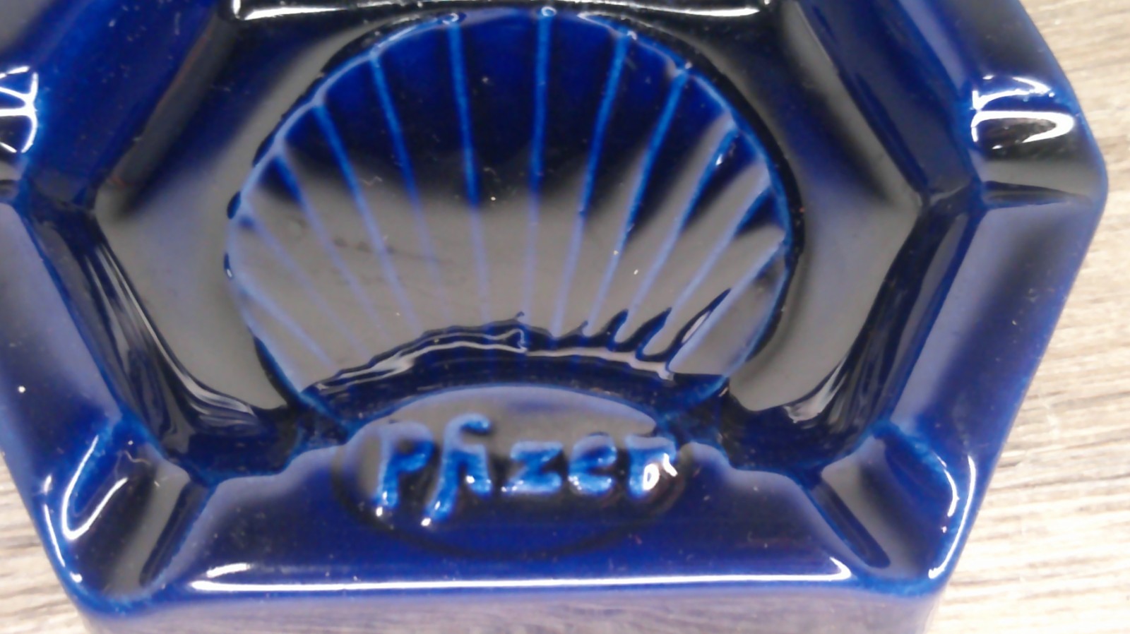vintage Pfizer advertising ccolbalt blue ash tray Hexagonal sea shell design