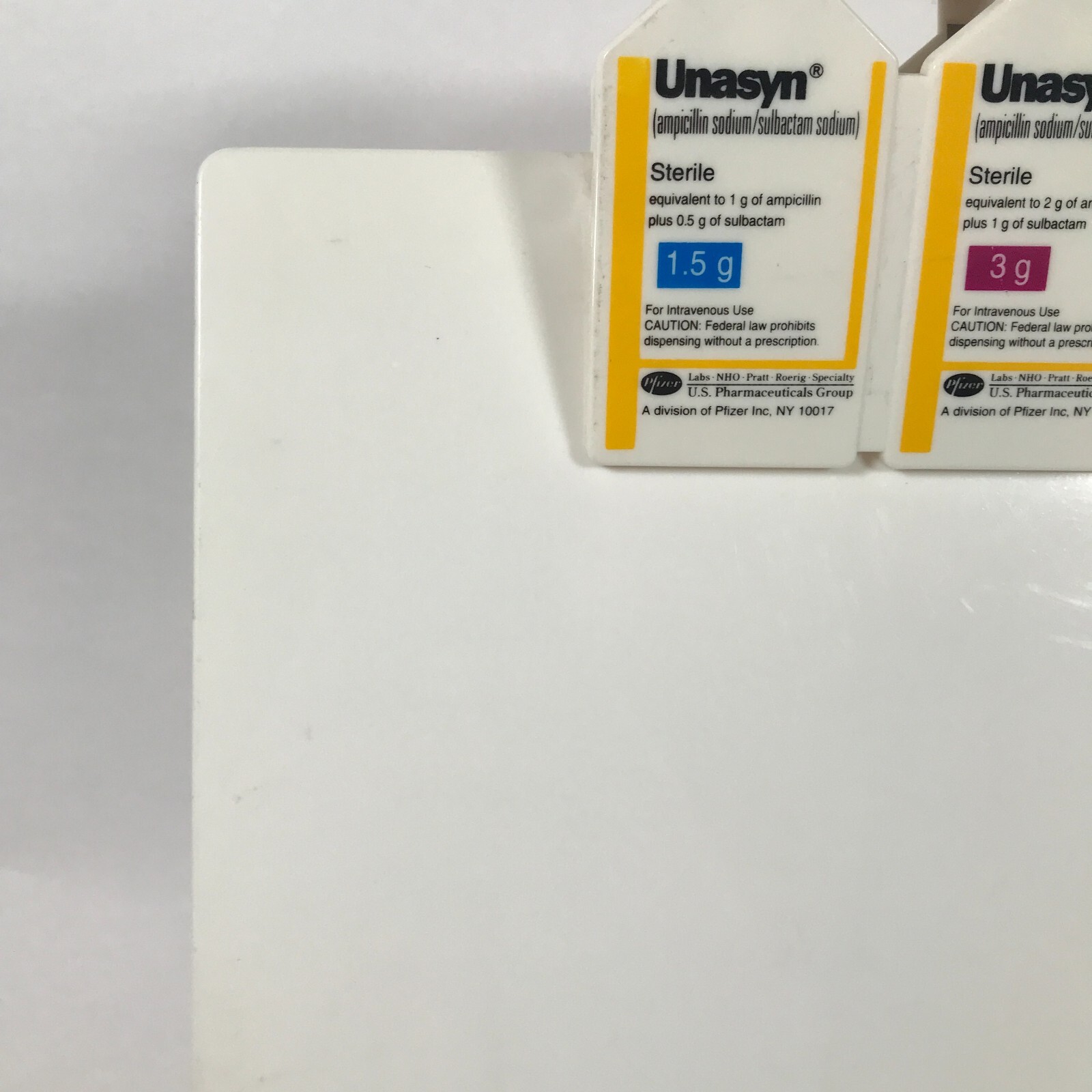 Unasyn IM/IV Ampicillin Sodium/Sulbactam Sodium White Plastic Clipboard 13.5″x9″
